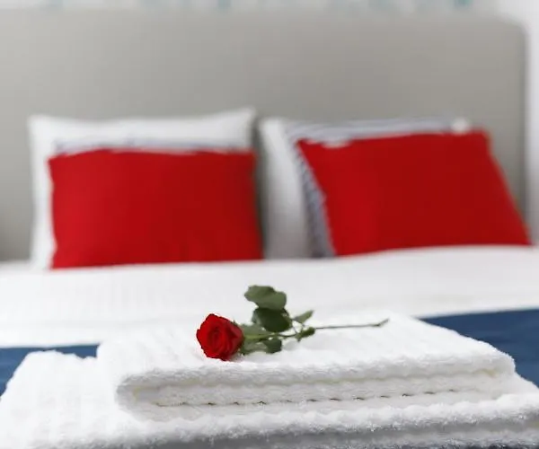 W Slupsku Centrum Bezplatny Parking Lägenhet *